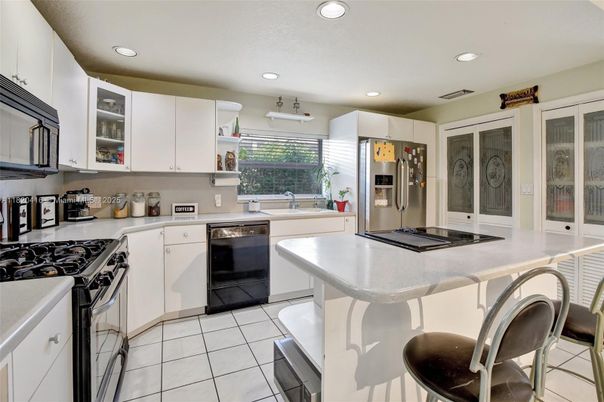 Interior, Kitchen, Recessed Lighting