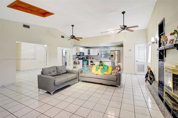 Fireplace, Interior, Kitchen, Living room