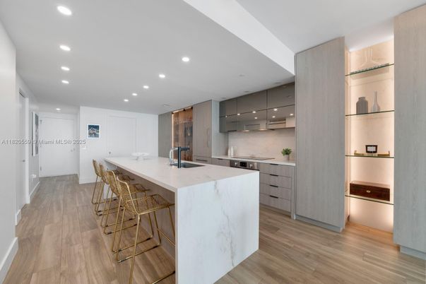 Interior, Kitchen, Marble Walls, Recessed Lighting, Wood Texture Flooring