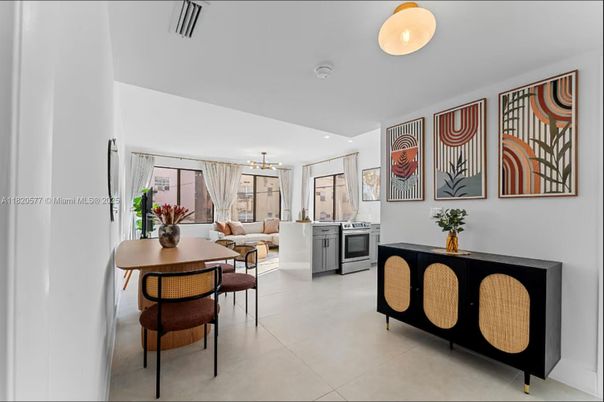 Dining room, Interior, Kitchen, Living room, Pendant Lights, Recessed Lighting