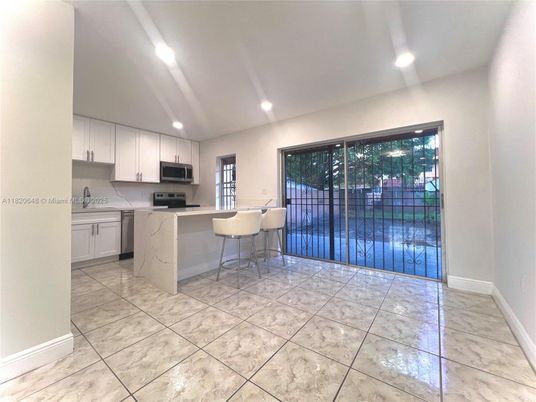 Interior, Kitchen, Marble, Recessed Lighting
