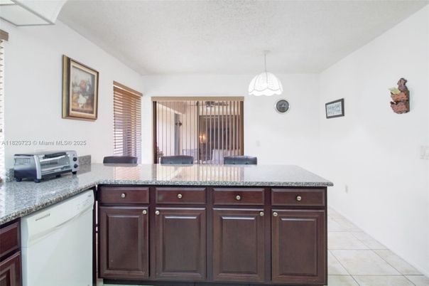 Interior, Kitchen, Pendant Lights