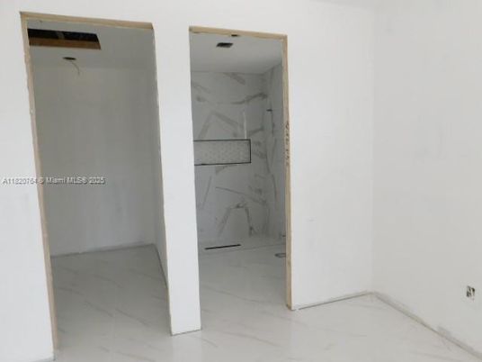 Bathroom, Interior, Marble, Marble Walls