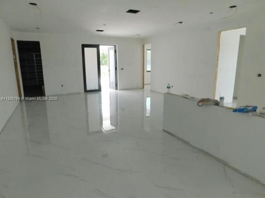 Empty room, Interior, Marble, Recessed Lighting