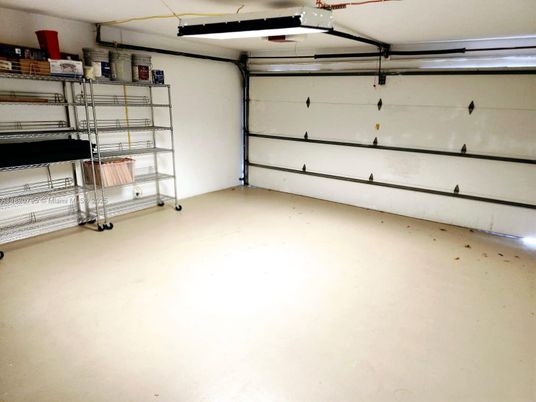 Garage, Interior