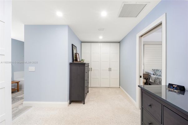 Interior, Recessed Lighting