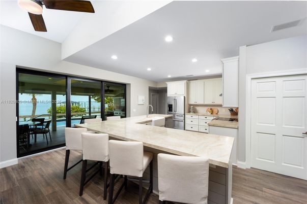 Dining room, Interior, Kitchen, Recessed Lighting, Water, Wood Texture Flooring