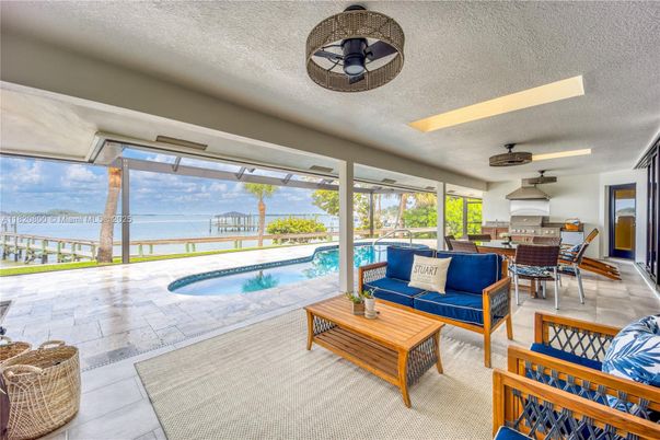 Dining room, Exterior, Interior, Living room, Pool, Sun Room, Water