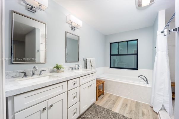Bathroom, Dual Sink Vanities, Interior, Wood Texture Flooring