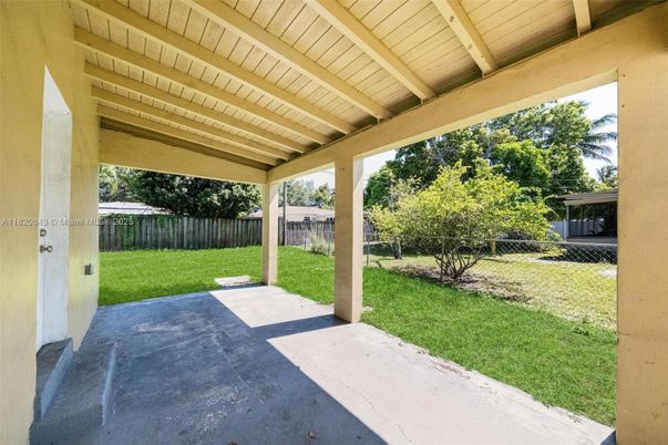 Backyard, Exterior