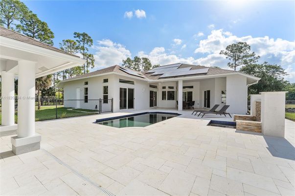 Exterior, Pool, Solar Panels
