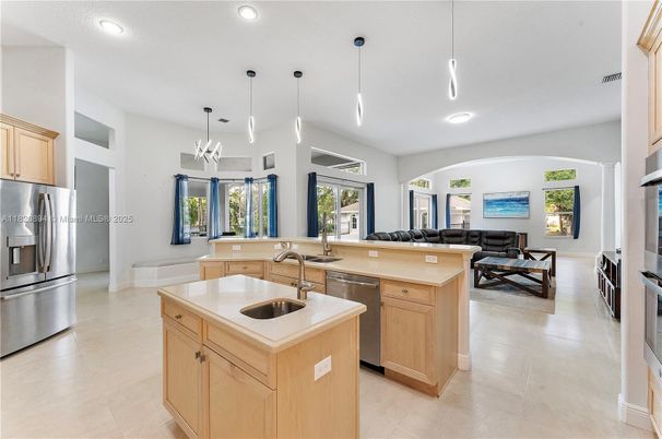 Interior, Kitchen, Pendant Lights, Recessed Lighting, Stainless Steel Appliances