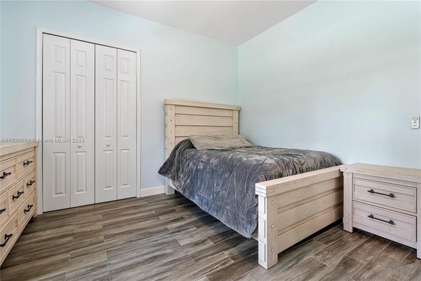 Bedroom, Interior, Marble, Recessed Lighting
