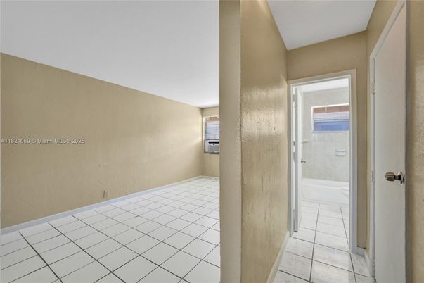 Bathroom, Empty room, Interior