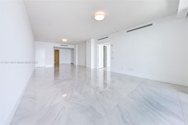 Empty room, Interior, Marble