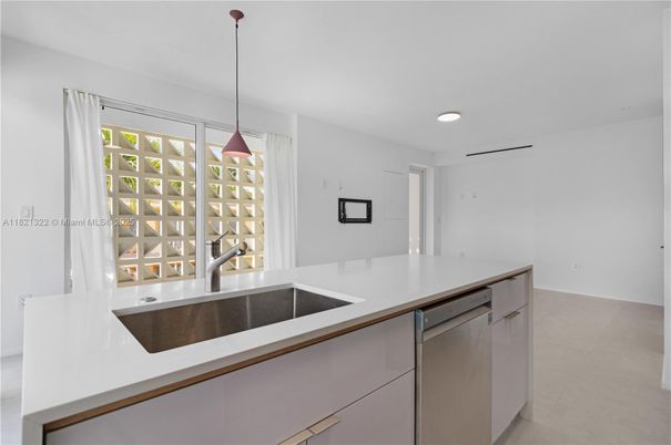 Interior, Kitchen, Pendant Lights, Recessed Lighting