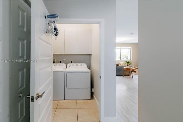 Interior, Washer
