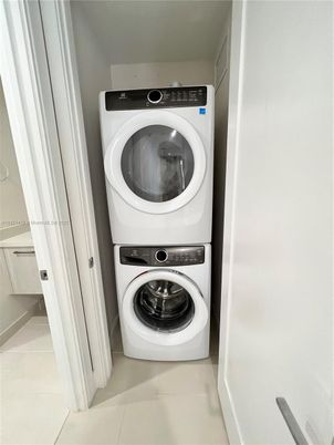 Interior, Utility Closets, Washer