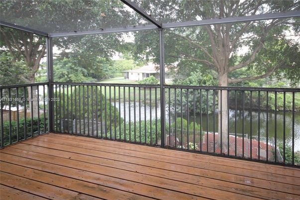 Glass Ceilings, Interior, Sun Room, Wood Texture Flooring