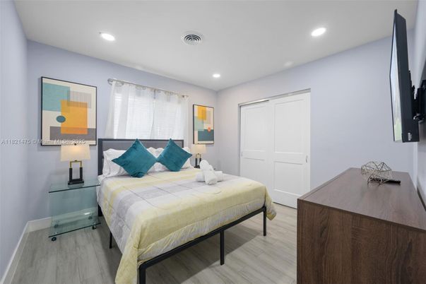Bedroom, Interior, Recessed Lighting, Wood Texture Flooring