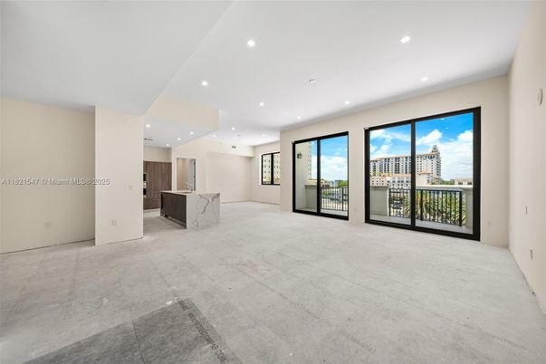 Empty room, Interior, Kitchen, Recessed Lighting