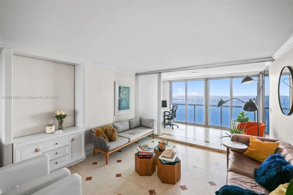 Interior, Living room, Water