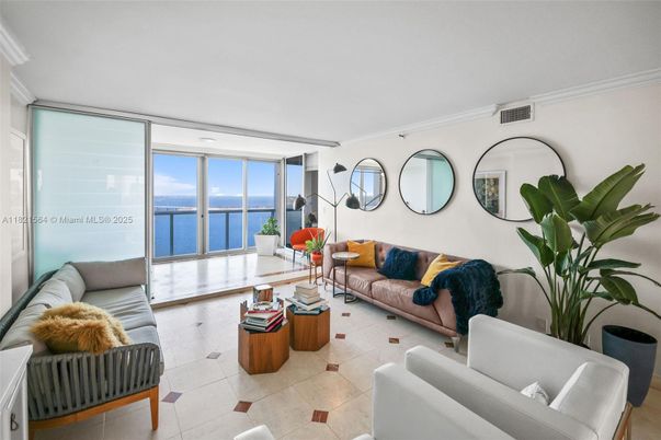 Interior, Living room, Water