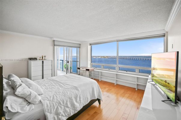 Bedroom, Interior, Water, Wood Texture Flooring