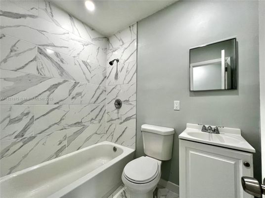 Bathroom, Interior, Marble Walls, Recessed Lighting
