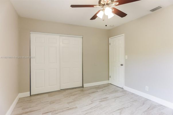 Empty room, Interior, Marble