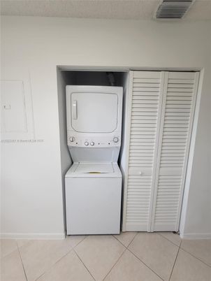 Interior, Utility Closets, Washer