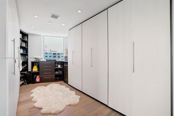 Interior, Recessed Lighting, Walk-in Closets, Wood Texture Flooring