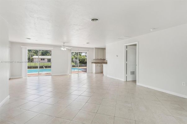 Empty room, Interior, Kitchen