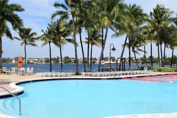 Exterior, Pool, Water