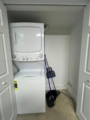 Interior, Utility Closets, Washer