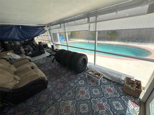 Interior, Pool, Sun Room