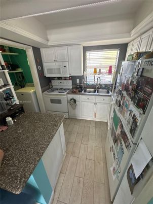 Interior, Kitchen, Wood Texture Flooring