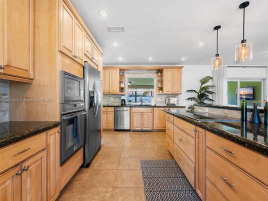 Interior, Kitchen, Pendant Lights, Recessed Lighting