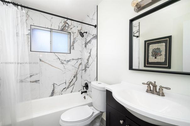 Bathroom, Interior, Marble Walls
