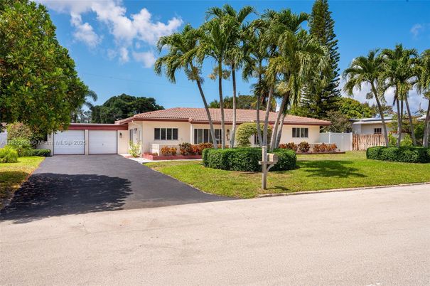 Attached, Backyard, Exterior, Facade, Ranch