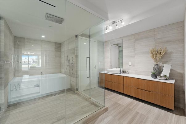 Bathroom, Dual Sink Vanities, Glass Shower, Interior, Recessed Lighting