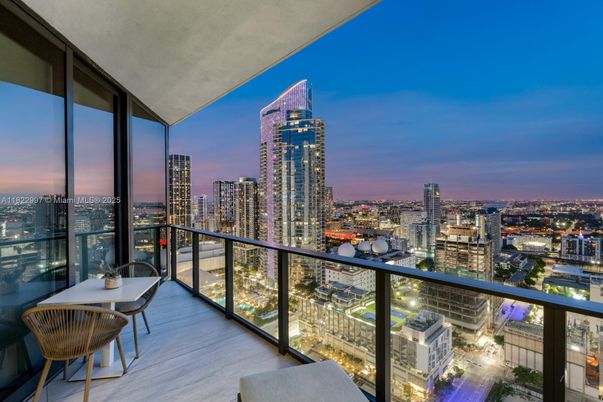 Exterior, Other, Skyline