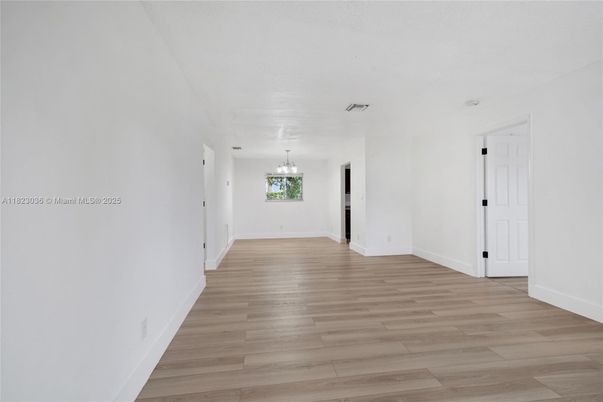 Interior, Pendant Lights, Wood Texture Flooring