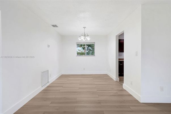 Chandelier, Empty room, Interior, Wood Texture Flooring