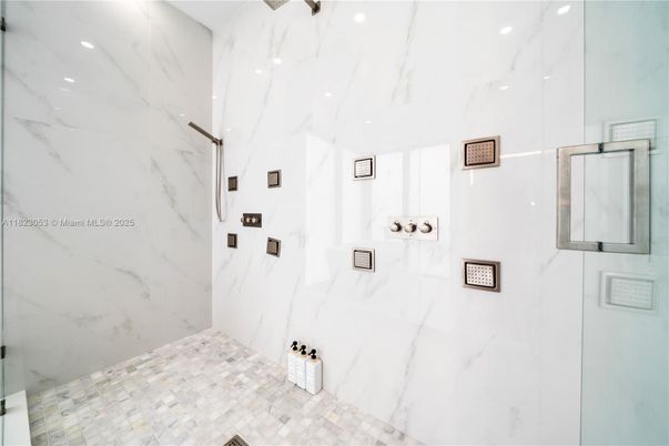 Bathroom, Interior, Marble Walls, Recessed Lighting