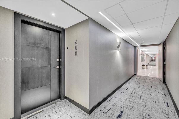 Elevator, Interior, Recessed Lighting