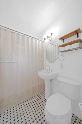 Bathroom, Interior