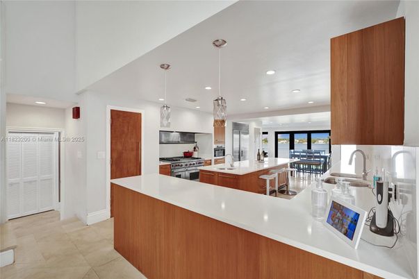 Interior, Kitchen, Pendant Lights, Recessed Lighting, Stainless Steel Appliances