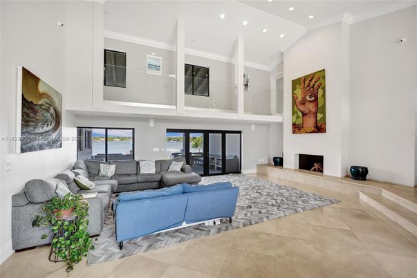 Fireplace, Interior, Living room, Recessed Lighting