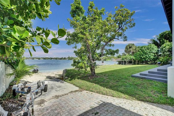 Backyard, Exterior, Water